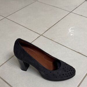 Chic Black Women's Heel with Studded Design - comfortable, made in Spain